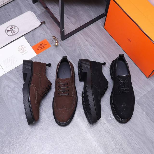 商品商标：Hermes 爱马仕 商务皮鞋 正码码数: 39-44 38.45.46订做 商品材料：精选优质反绒牛皮鞋面 水染牛皮内里 原版大底